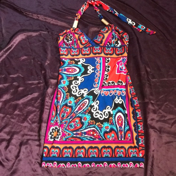 Cache Halter Printed Dress - Picture 1 of 5